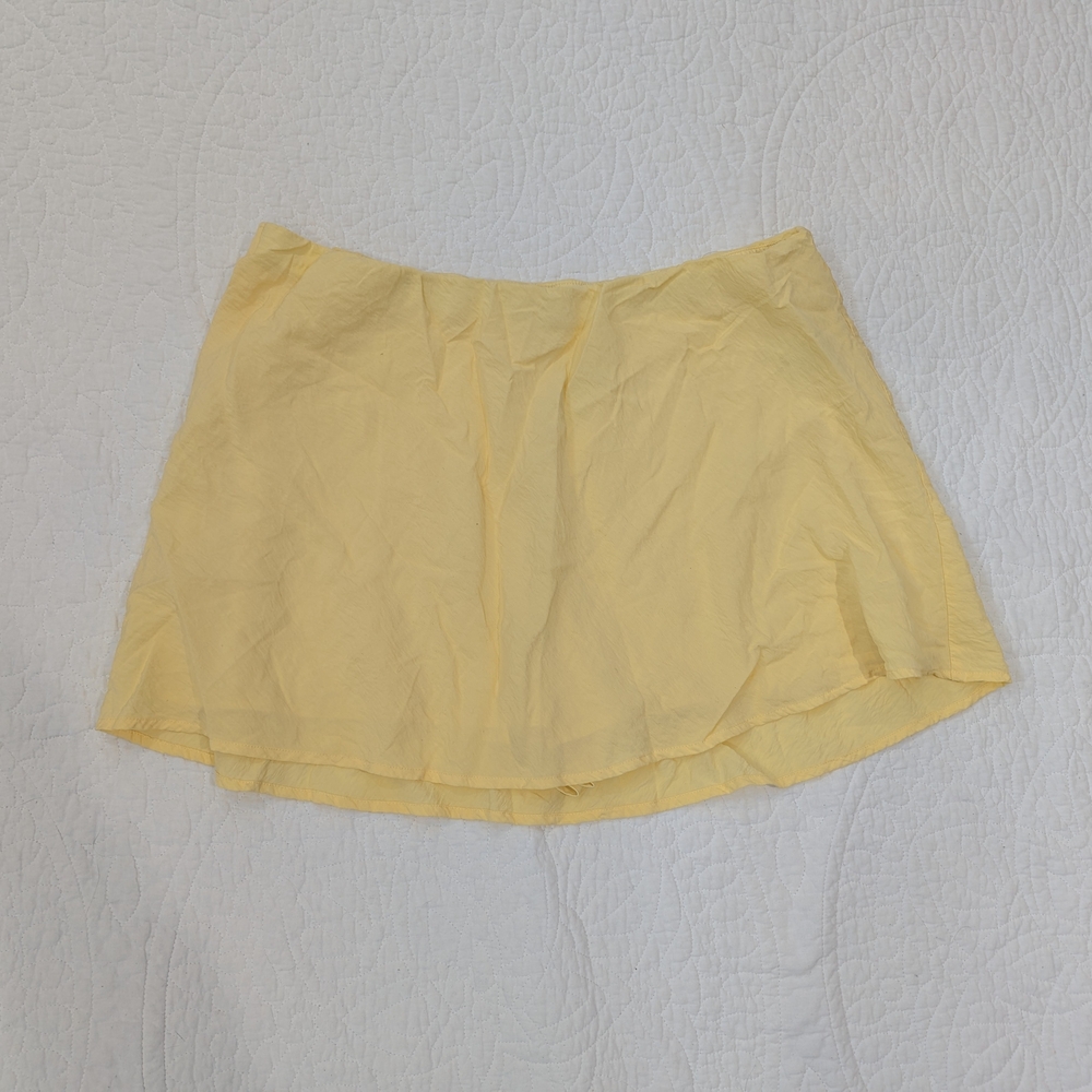 Abercrombie & Fitch Yellow Mini Skirt
